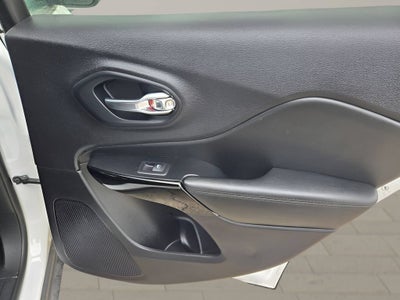 2021 Jeep Cherokee Altitude FWD