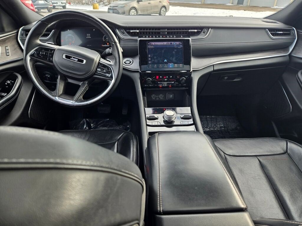 2022 Jeep Grand Cherokee Overland 4x4