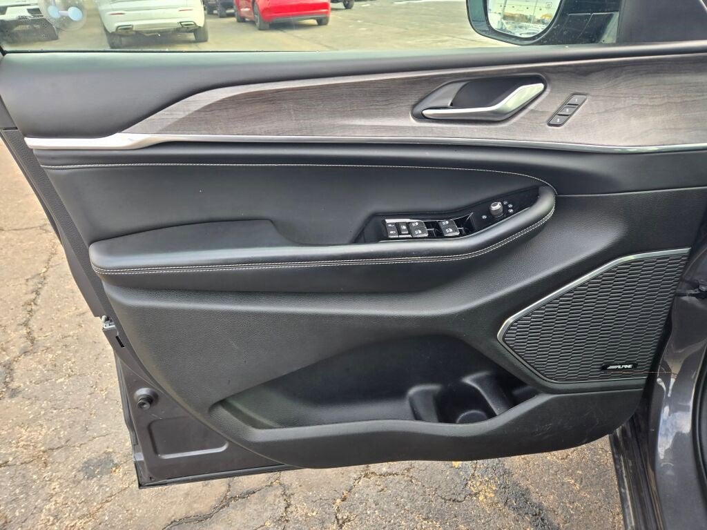 2022 Jeep Grand Cherokee Overland 4x4