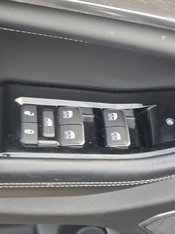 2022 Jeep Grand Cherokee Overland 4x4