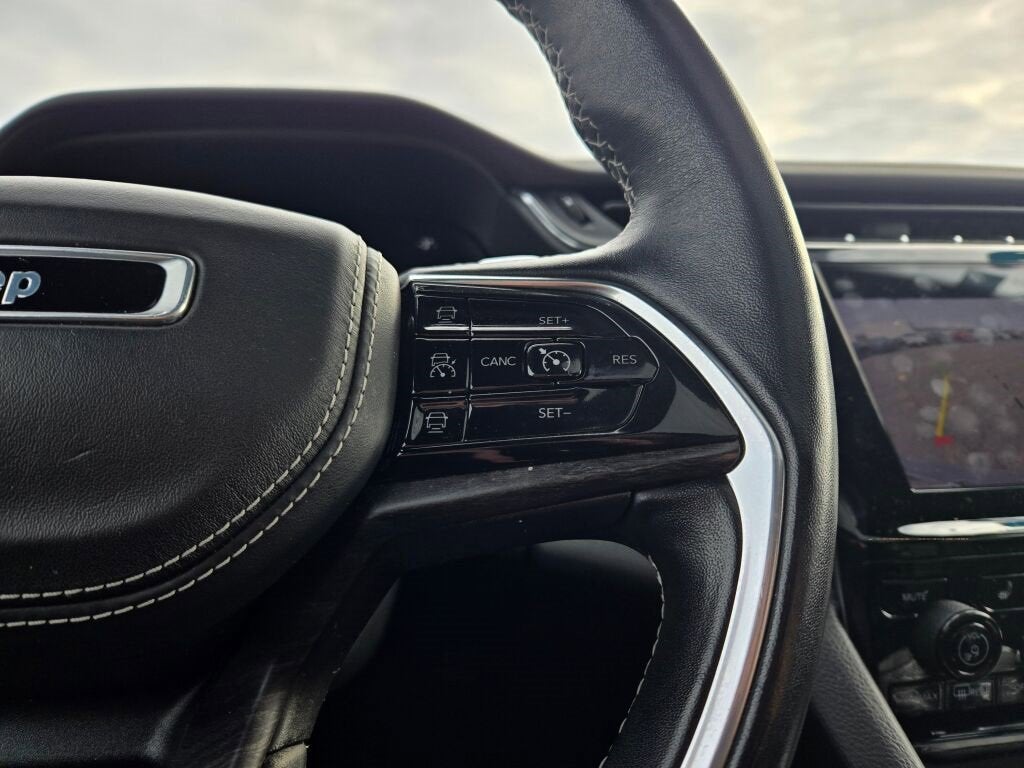 2022 Jeep Grand Cherokee Overland 4x4