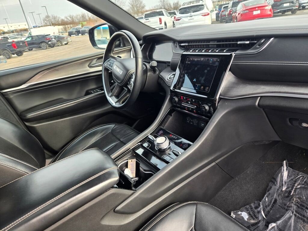 2022 Jeep Grand Cherokee Overland 4x4