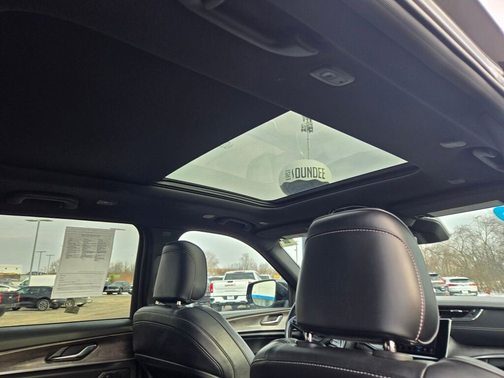 2022 Jeep Grand Cherokee Overland 4x4