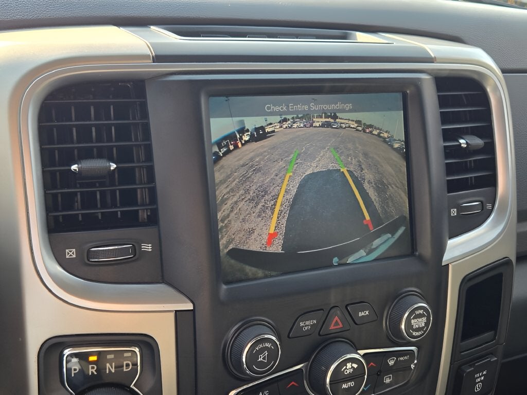 2017 RAM 1500 Big Horn Crew Cab 4x4 5'7" Box