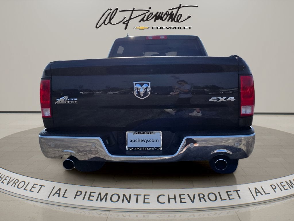 2017 RAM 1500 Big Horn Crew Cab 4x4 5'7" Box