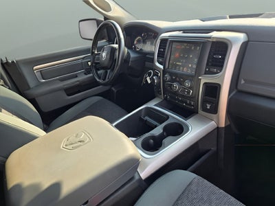 2017 RAM 1500 Big Horn Crew Cab 4x4 5'7" Box