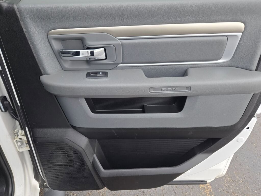 2019 RAM 1500 Classic SLT