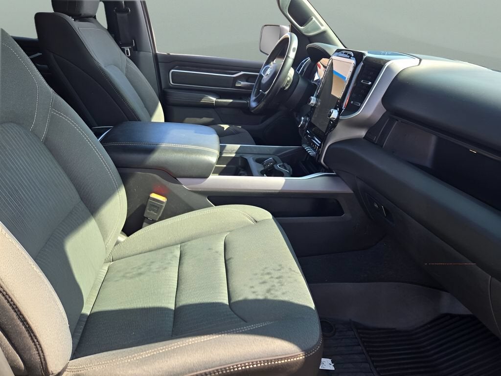 2023 RAM 1500 Big Horn Crew Cab 4x4 5'7" Box