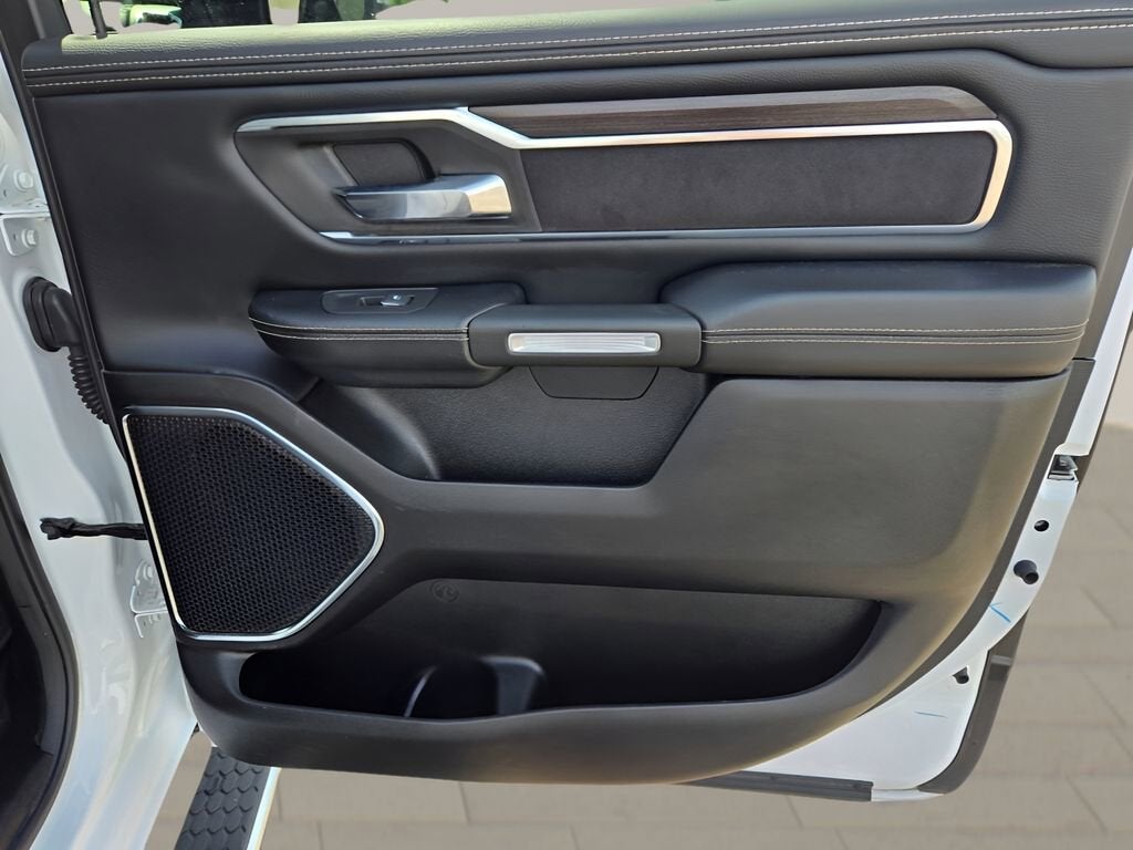 2025 RAM 1500 Laramie Crew Cab 4x4 5'7" Box