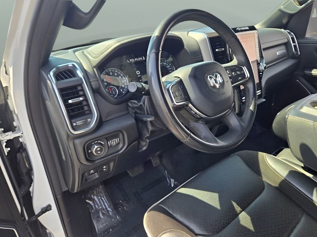2025 RAM 1500 Laramie Crew Cab 4x4 5'7" Box