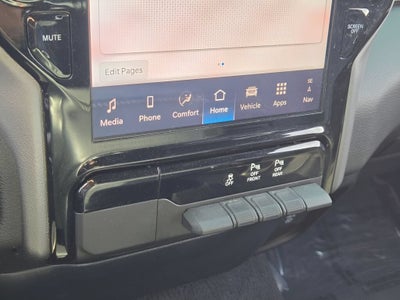 2025 RAM 1500 Laramie Crew Cab 4x4 5'7" Box