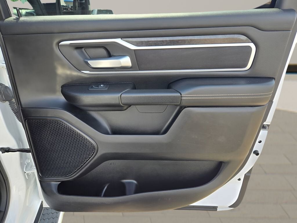 2023 RAM 1500 Big Horn Crew Cab 4x4 6'4" Box