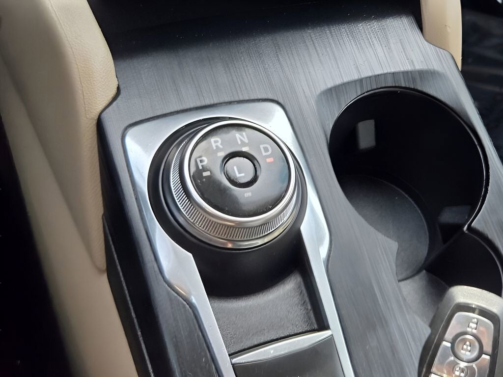 2022 Ford Escape SEL Hybrid