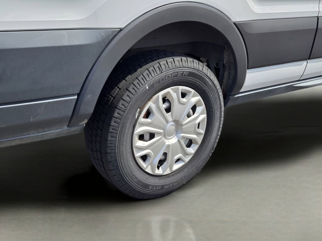 2017 Ford Transit-250 T-250 148 MD RF S