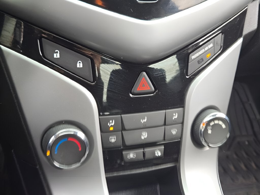 2012 Chevrolet Cruze LT w/1LT