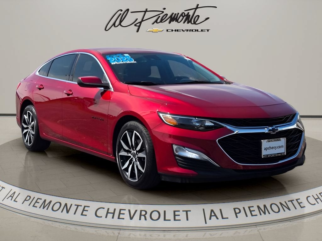 2025 Chevrolet Malibu RS