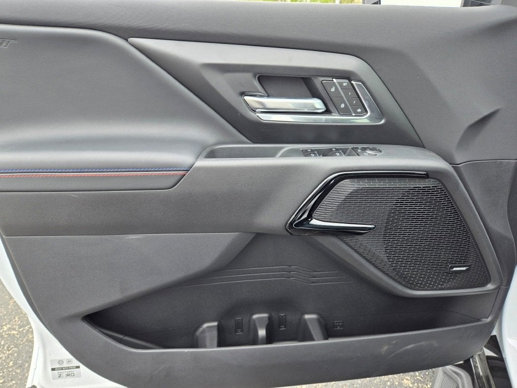 2025 Chevrolet Silverado EV RST - Max Range