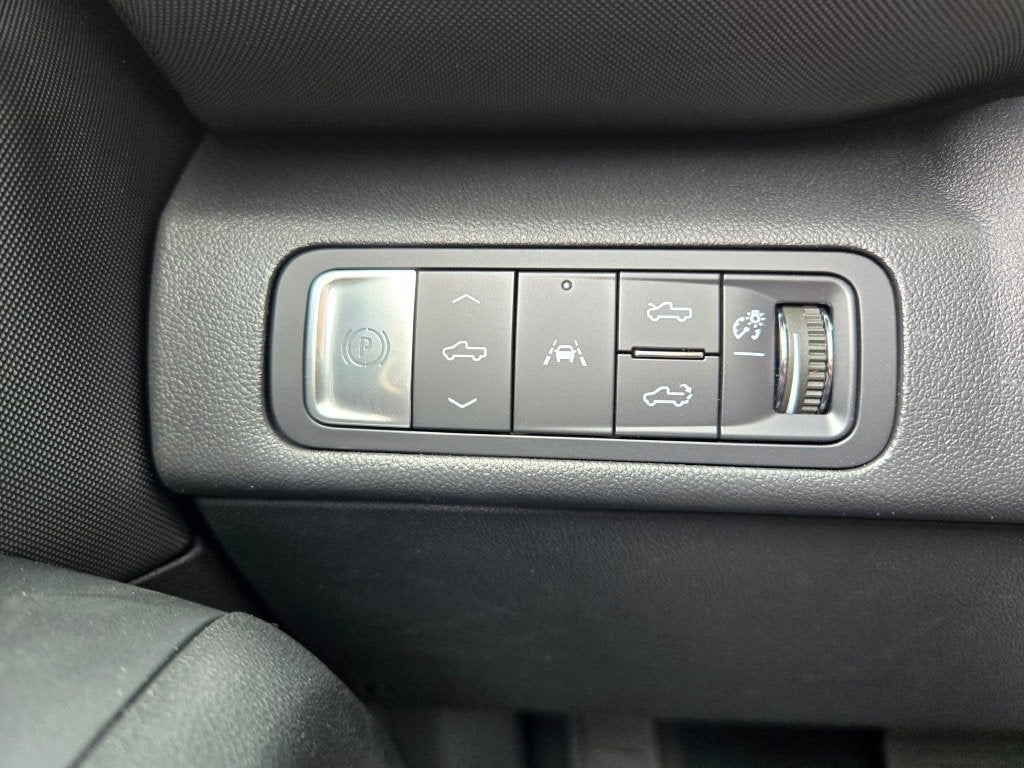 2025 Chevrolet Silverado EV RST - Max Range