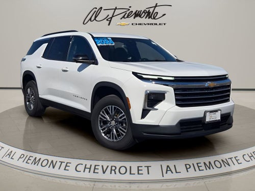 2024 Chevrolet Traverse LT