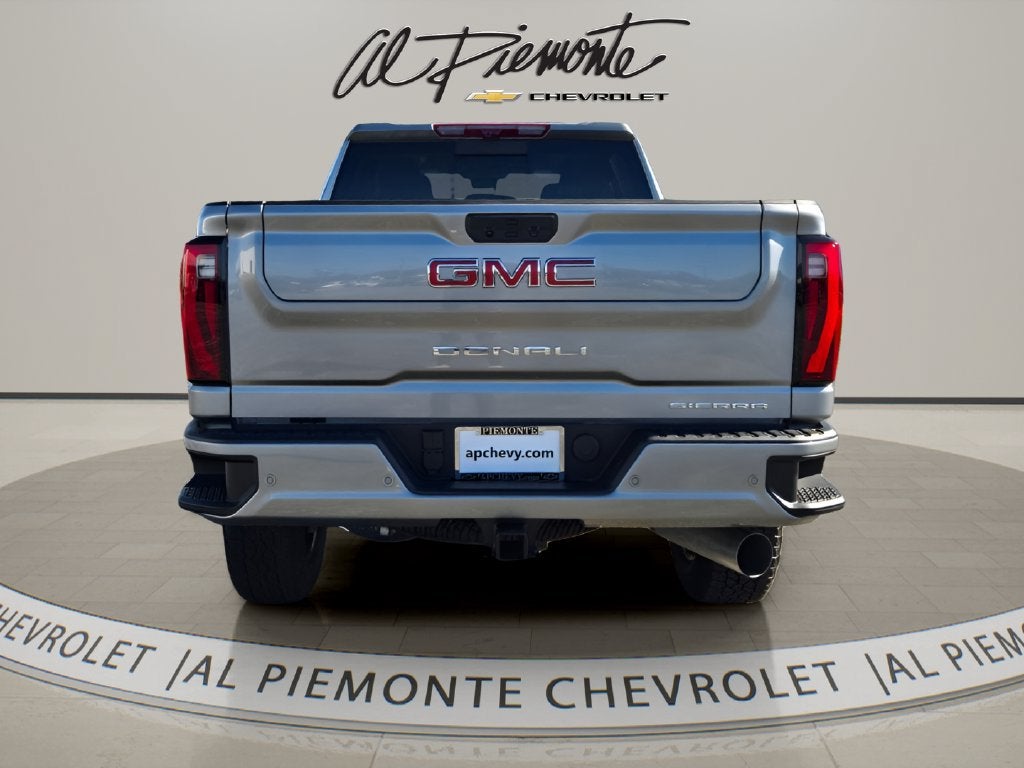 2025 GMC Sierra 2500 HD Denali
