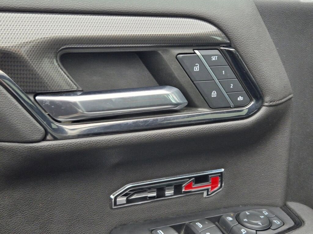 2022 GMC Sierra 1500 AT4