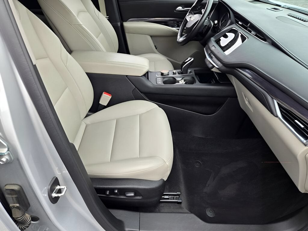 2021 Cadillac XT4 AWD Luxury