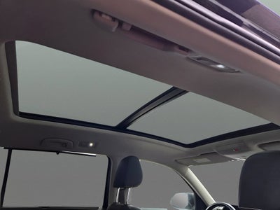 2022 Volkswagen Atlas 3.6L V6 SEL Premium R-Line