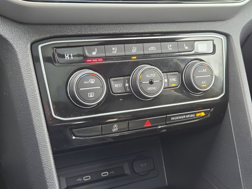 2022 Volkswagen Atlas 3.6L V6 SEL Premium R-Line