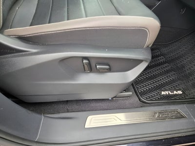 2022 Volkswagen Atlas 3.6L V6 SEL Premium R-Line