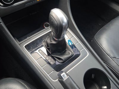 2016 Volkswagen Passat 1.8T R-Line