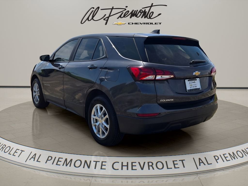 2022 Chevrolet Equinox LS