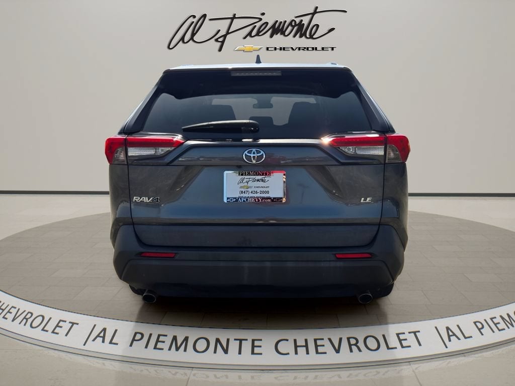 2021 Toyota RAV4 LE