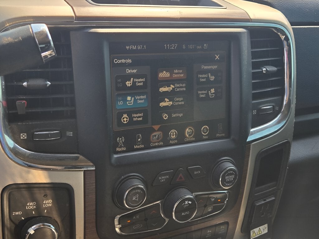 2016 RAM 3500 Laramie
