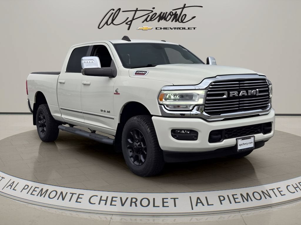 2023 RAM 2500 Laramie Crew Cab 4x4 6'4" Box