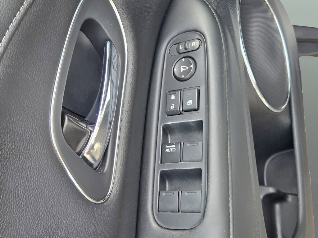 2022 Honda HR-V AWD EX-L