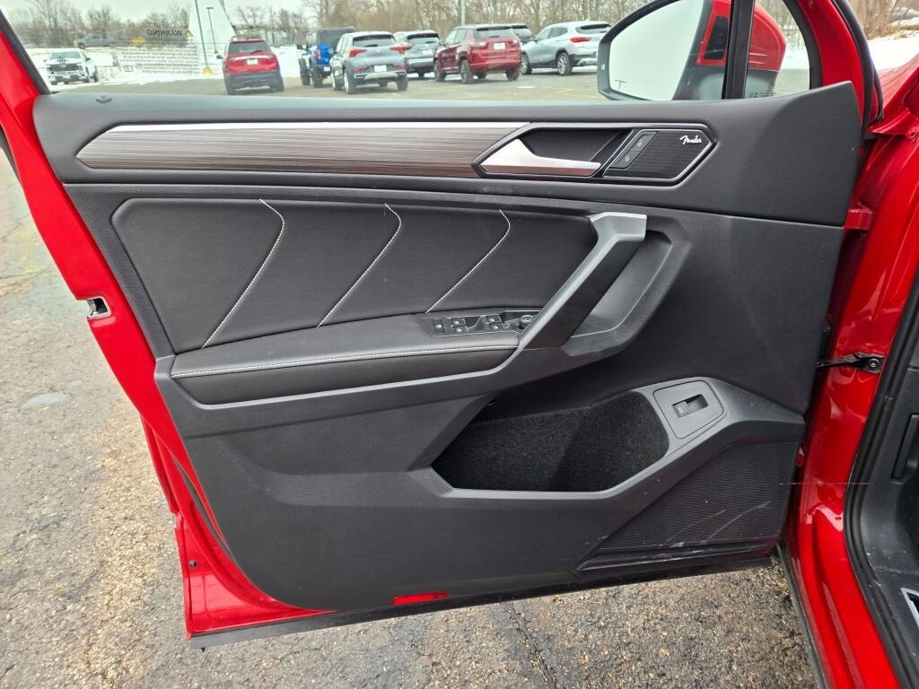 2024 Volkswagen Tiguan 2.0T SEL R-Line