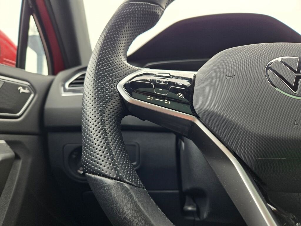 2024 Volkswagen Tiguan 2.0T SEL R-Line