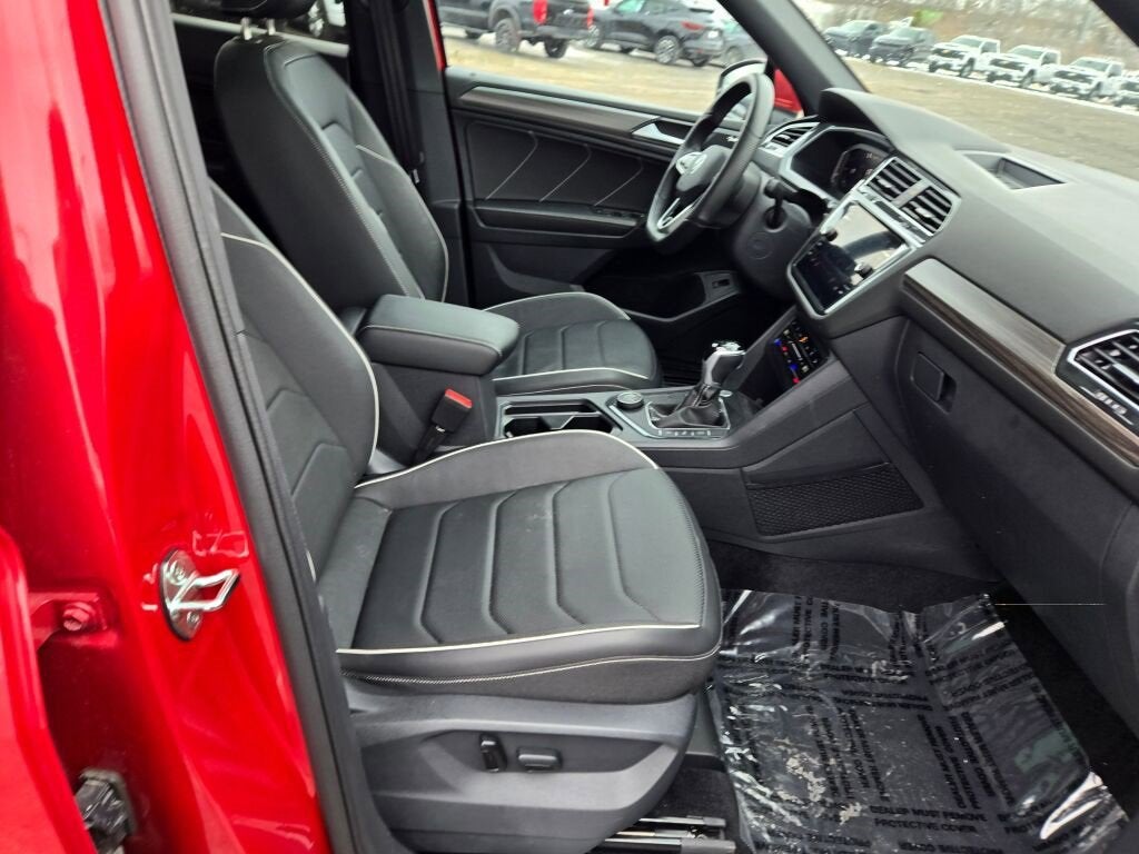 2024 Volkswagen Tiguan 2.0T SEL R-Line