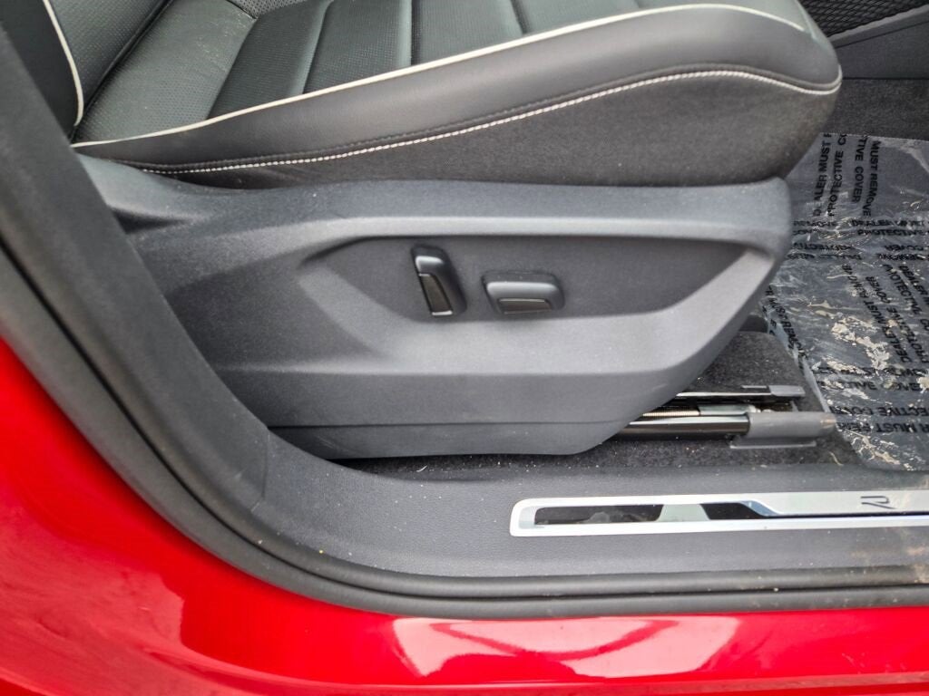 2024 Volkswagen Tiguan 2.0T SEL R-Line