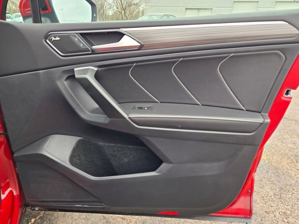 2024 Volkswagen Tiguan 2.0T SEL R-Line