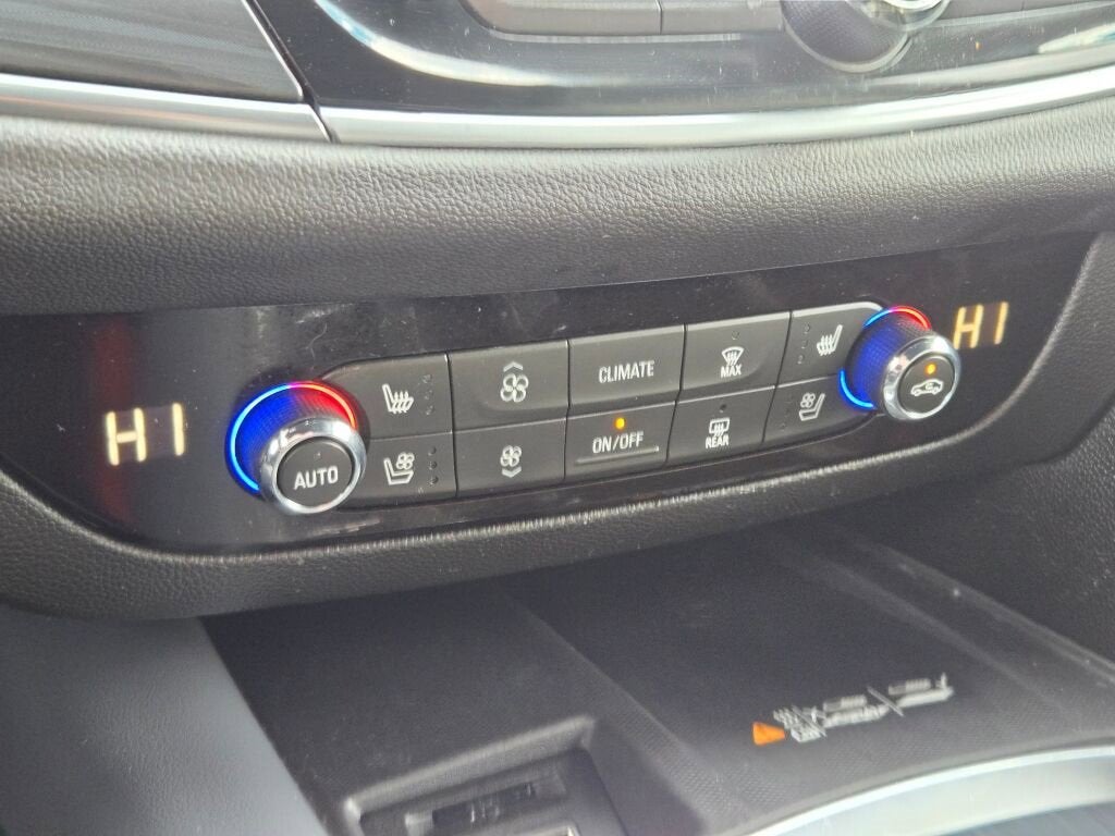 2022 Buick Enclave Premium