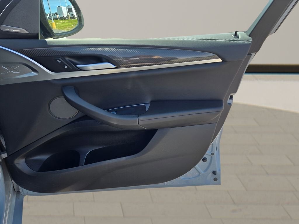 2022 BMW X3 M40i