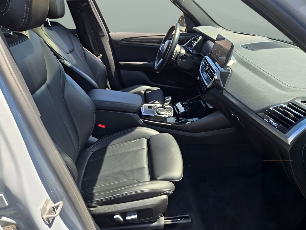 2022 BMW X3 M40i