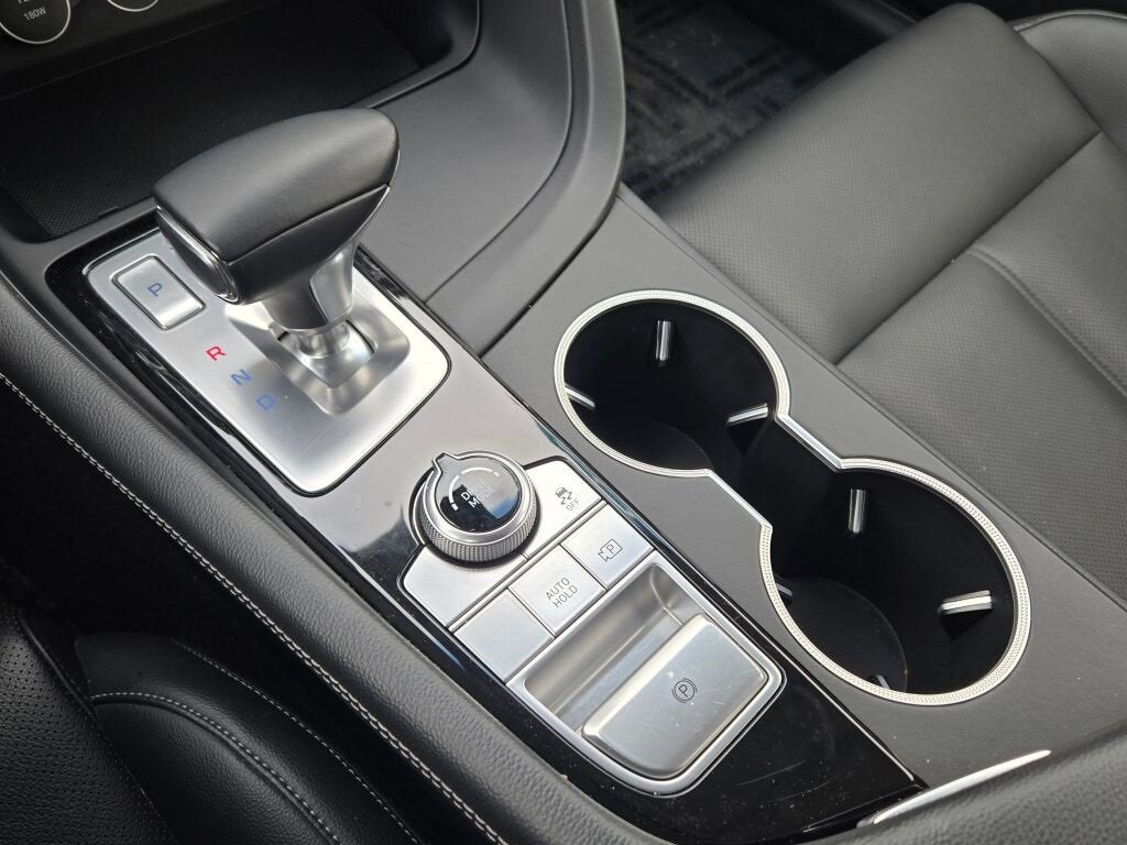 2023 Genesis G70 2.0T AWD