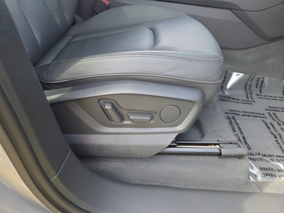 2022 Audi Q7 Premium Plus 55 TFSI quattro Tiptronic