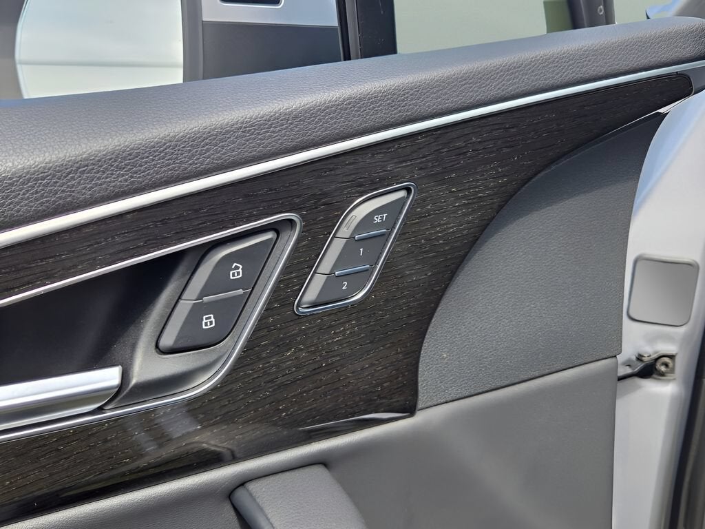 2022 Audi Q7 Premium Plus 55 TFSI quattro Tiptronic