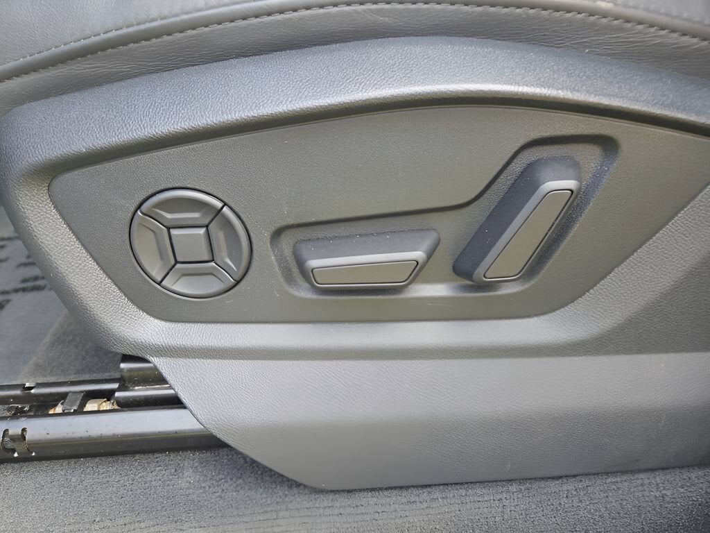 2022 Audi Q7 Premium Plus 55 TFSI quattro Tiptronic