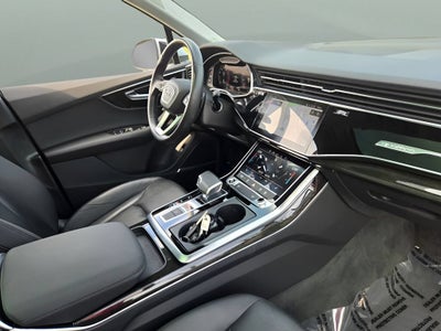 2022 Audi Q7 Premium Plus 55 TFSI quattro Tiptronic