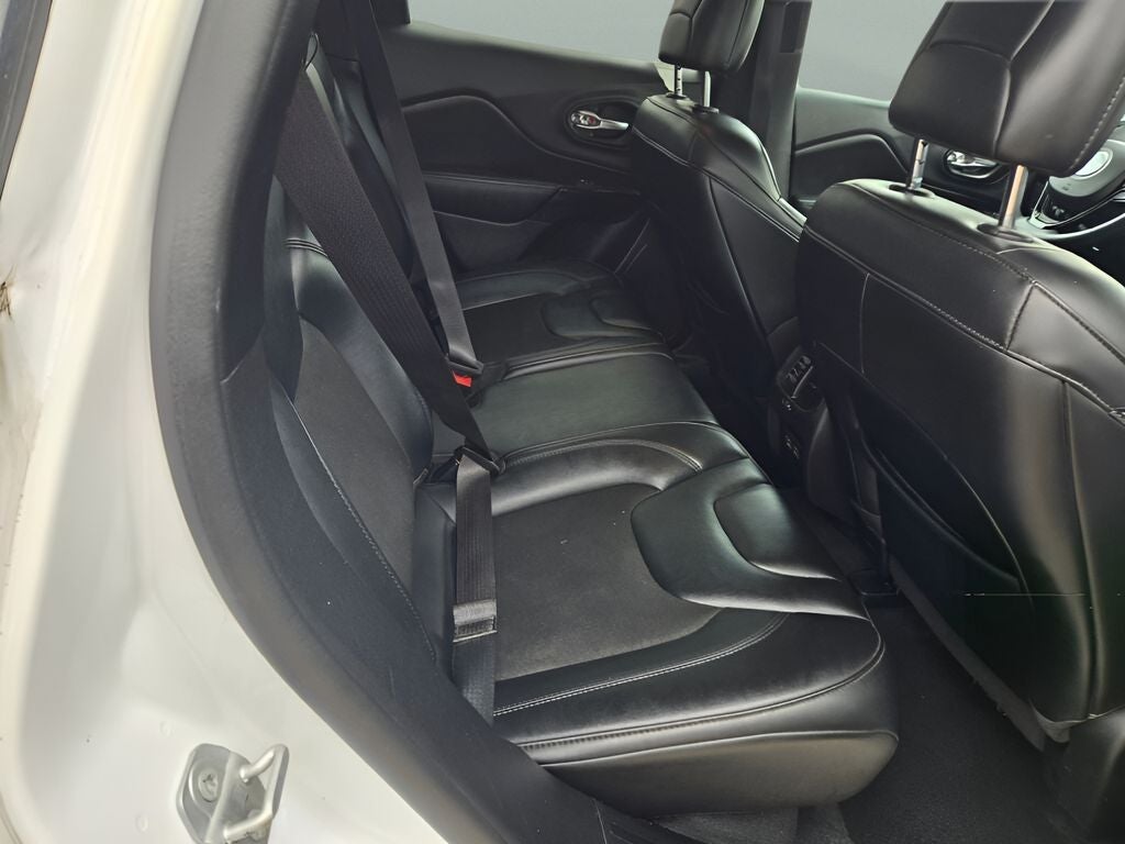 2021 Jeep Cherokee Altitude