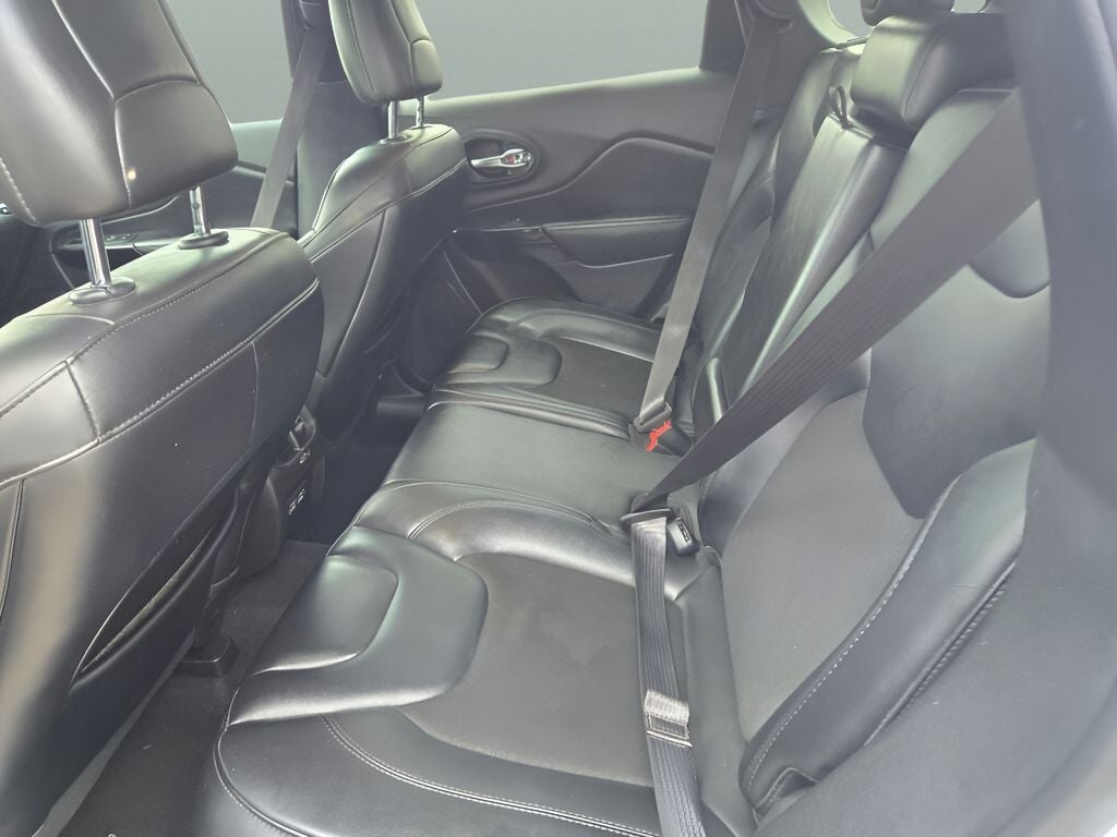 2021 Jeep Cherokee Altitude